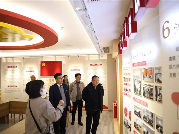 構(gòu)建黨建工作新格局，以實(shí)際行動貫徹落實(shí)黨的二十大精神——江西銀行景德鎮(zhèn)分行與市城投集團(tuán)舉行黨建共建簽約儀式